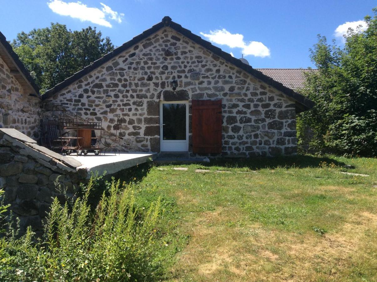 La Bonbonniere Apartment Le Chambon-sur-Lignon Bagian luar foto